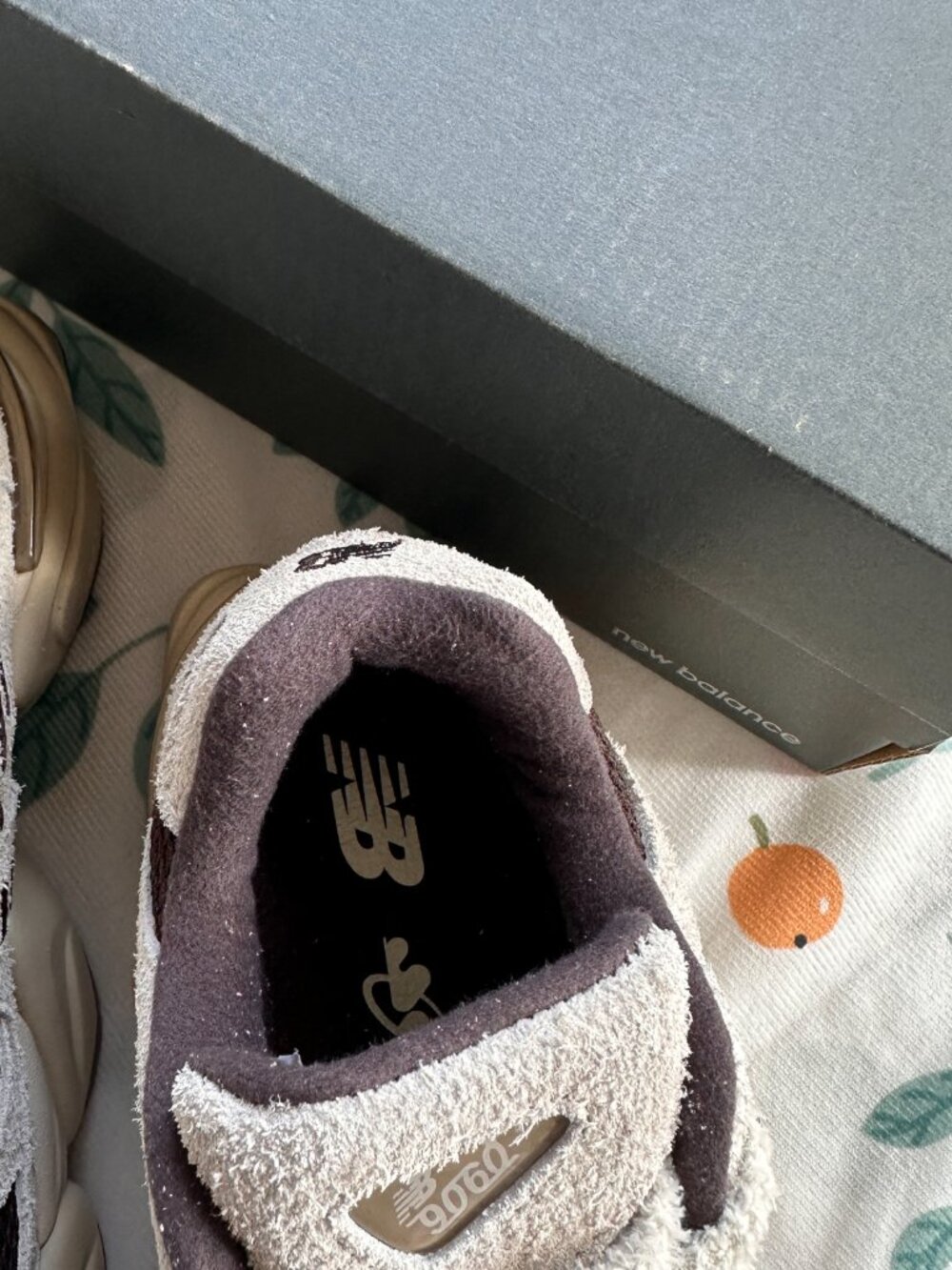 New Balance 9060 “Sea Salt” (Off-White + Dark Brown) Colorway Shoes - Picture 4 of 8